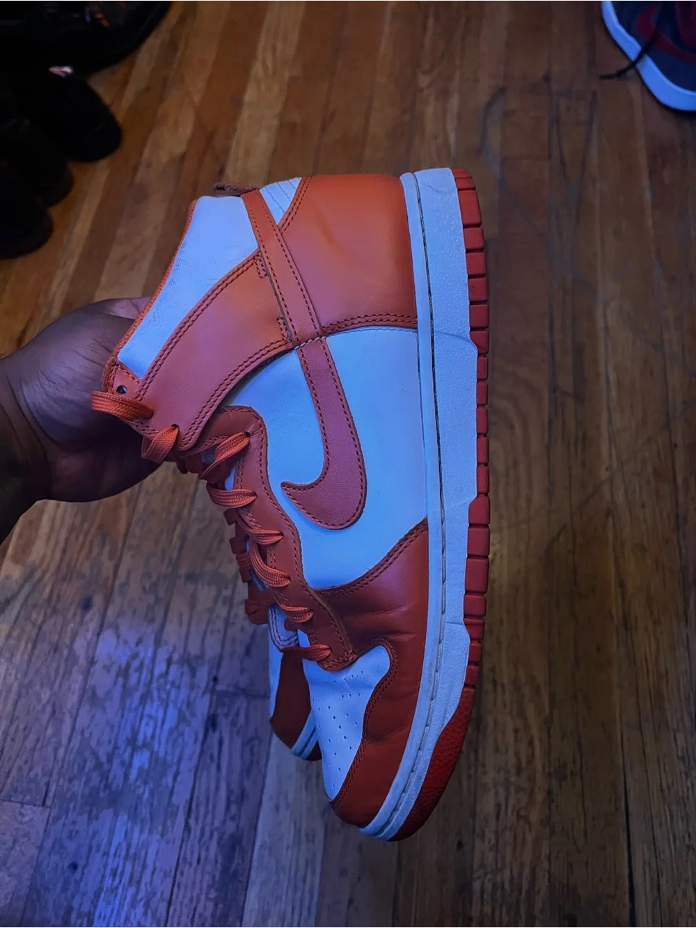 Nike Men’s Orange and White Low-Top Sneakers